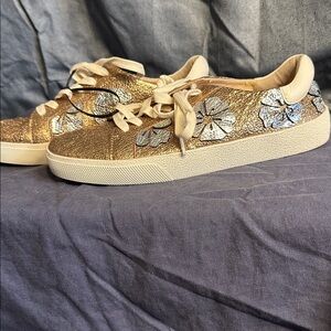 Vince Camuto Claudina Leather Sneakers